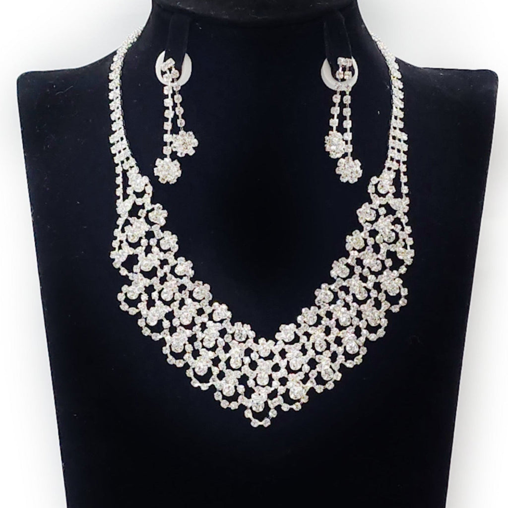 70117 - Wedding, bridal, gift, luxurious velvet, mississauga, toronto