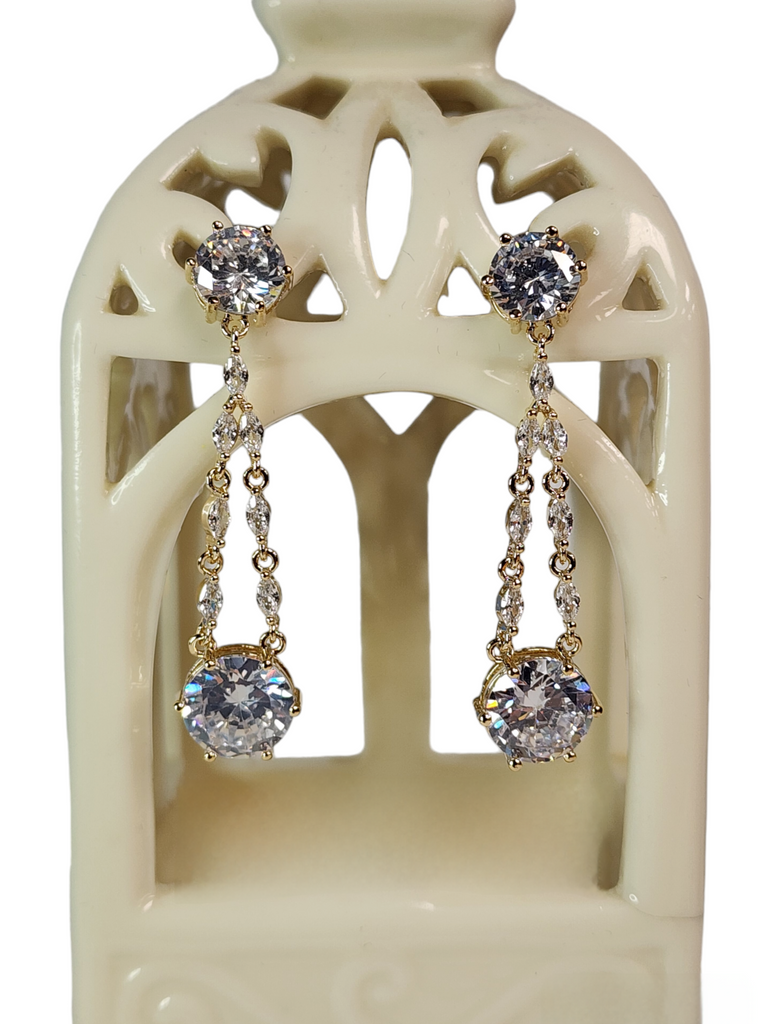 E10529Y - Earrings