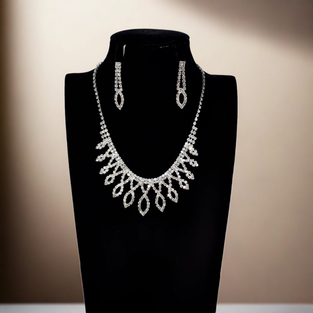 A-1437 - NECKLACE AND EARRING SET