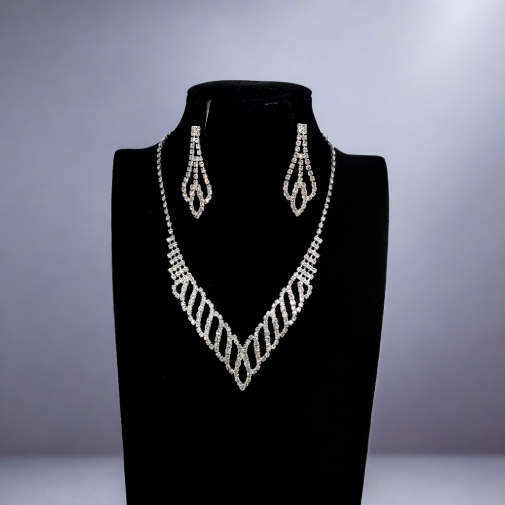 A-1435 - NECKLACE AND EARRING SET