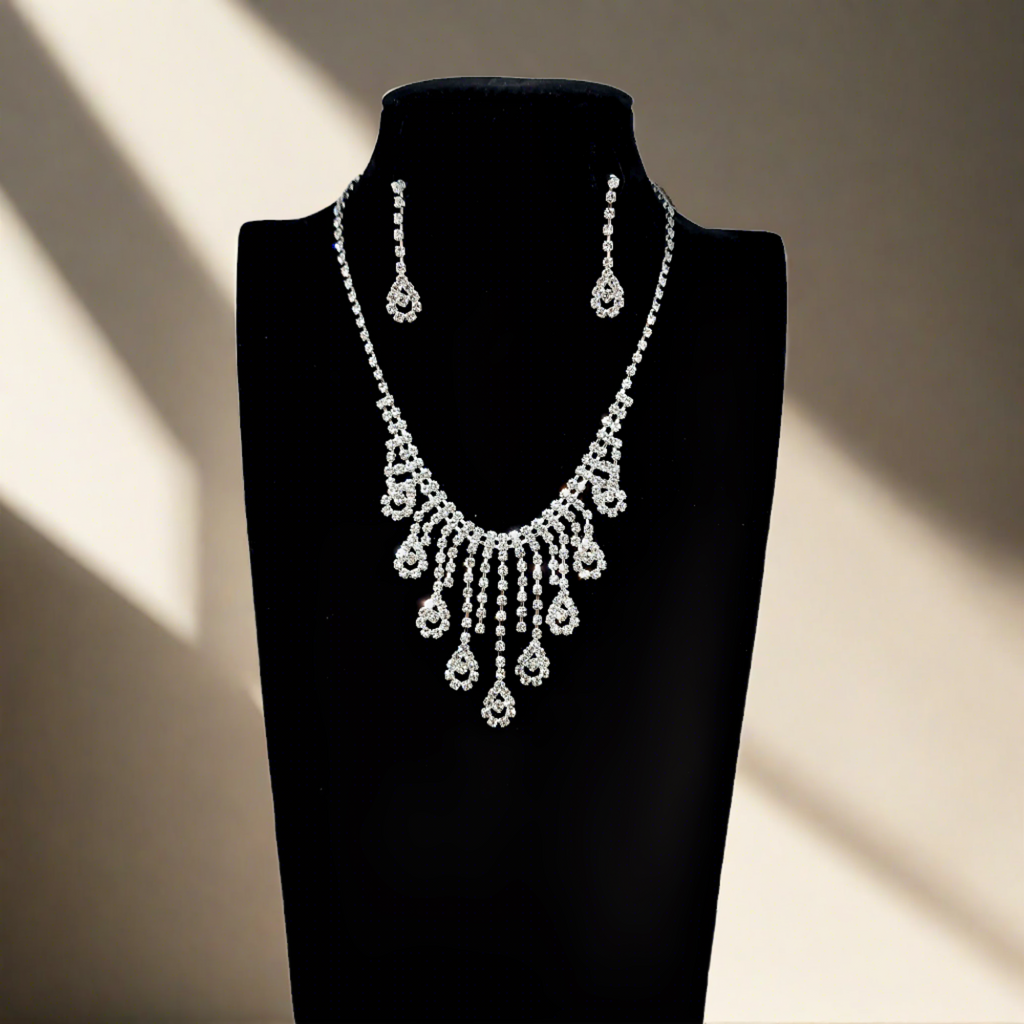 A-1433 - NECKLACE AND EARRING SET