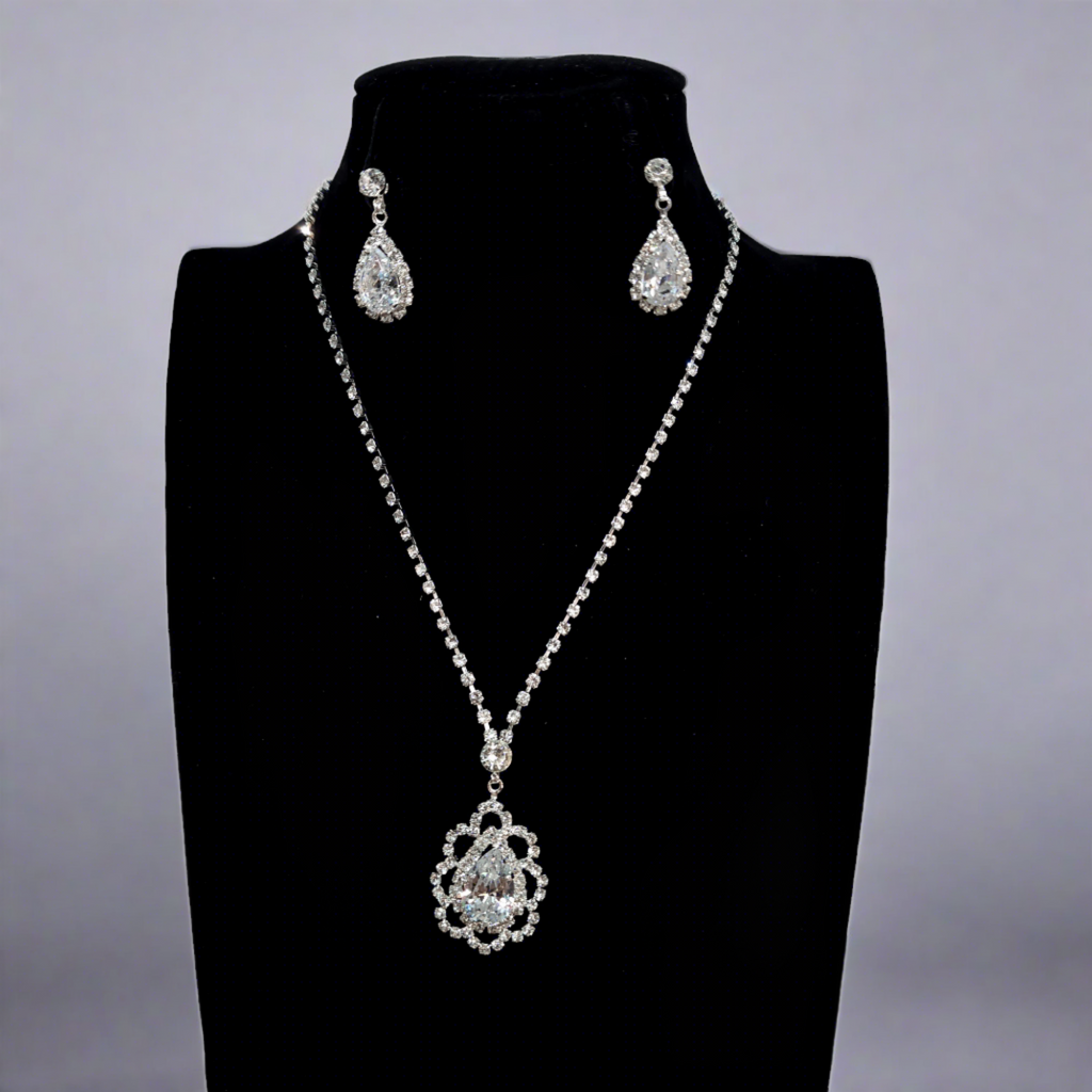 A-1442 - NECKLACE AND EARRING SET